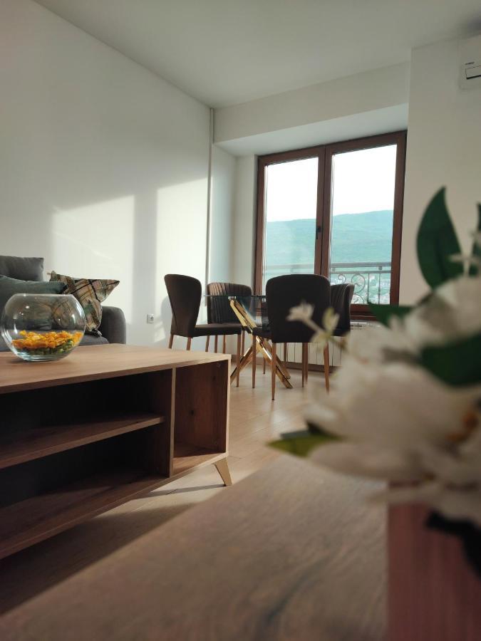 Grand View Apartment Скоп'є Екстер'єр фото